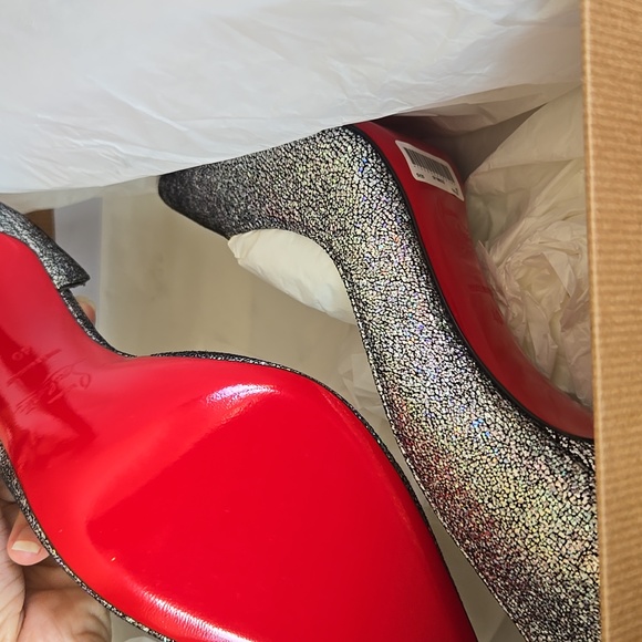 Christian Louboutin "Iriza 100 Nappa Mica" - Picture 9 of 11